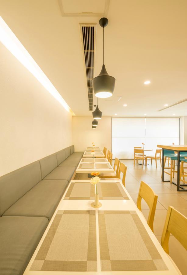 Hanting Hotel Qingdao Zhanqiao Railway Station Екстер'єр фото
